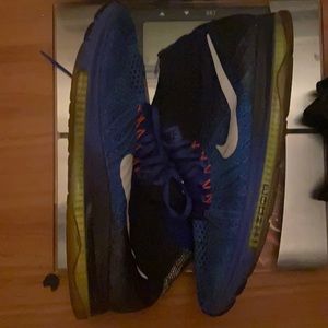 Nike Zoom All out Size 11 blue
